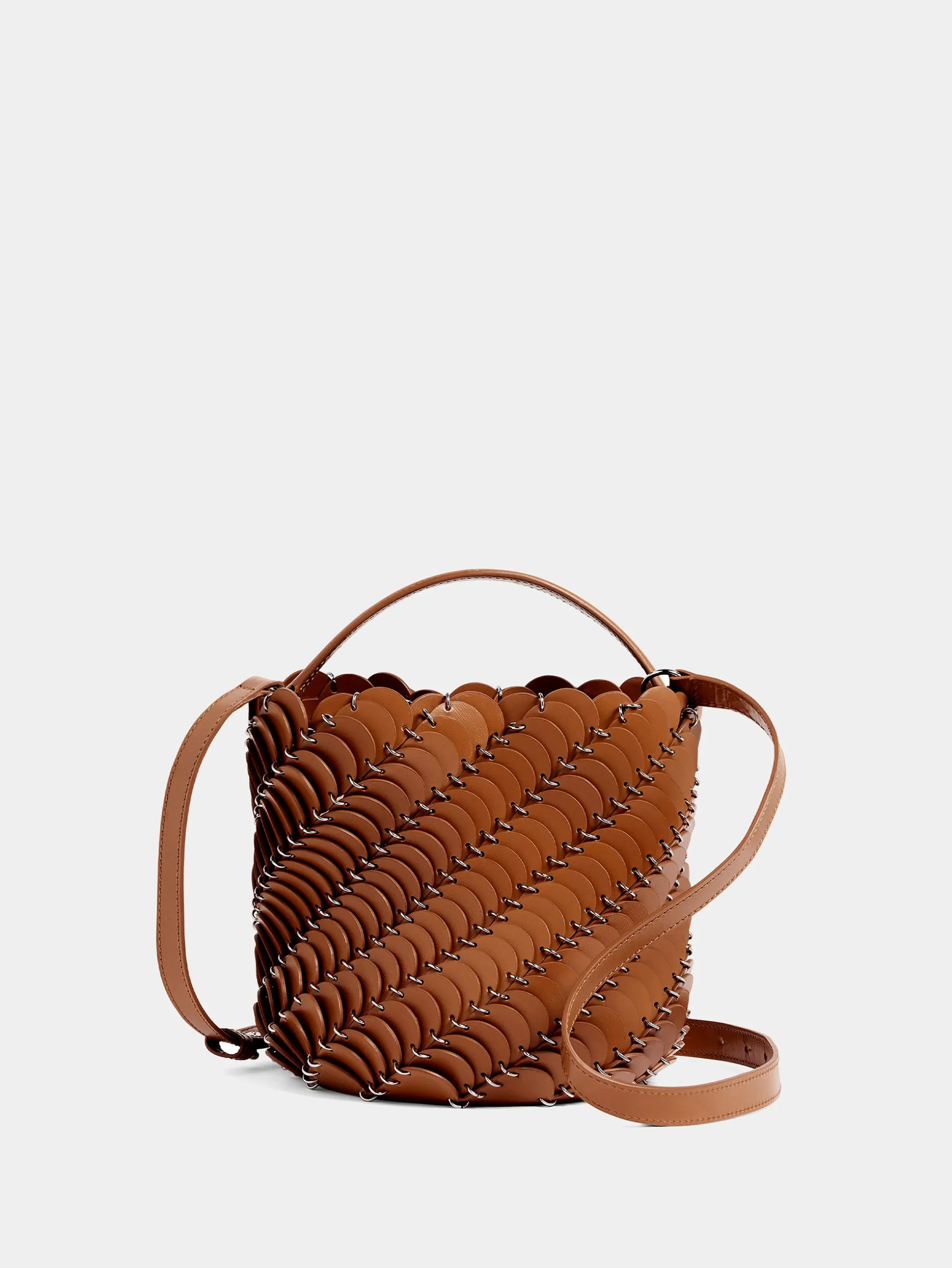 Shop Medium Cognac bucket Paco bag in leather Les Sacs Paco En Cuir | Sacs Porté Épaule